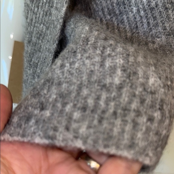 Pieces Cashmere Wool Blend Wrap Scarf Heathered Gray Knit Soft Feminine Cozy - Picture 2 of 9